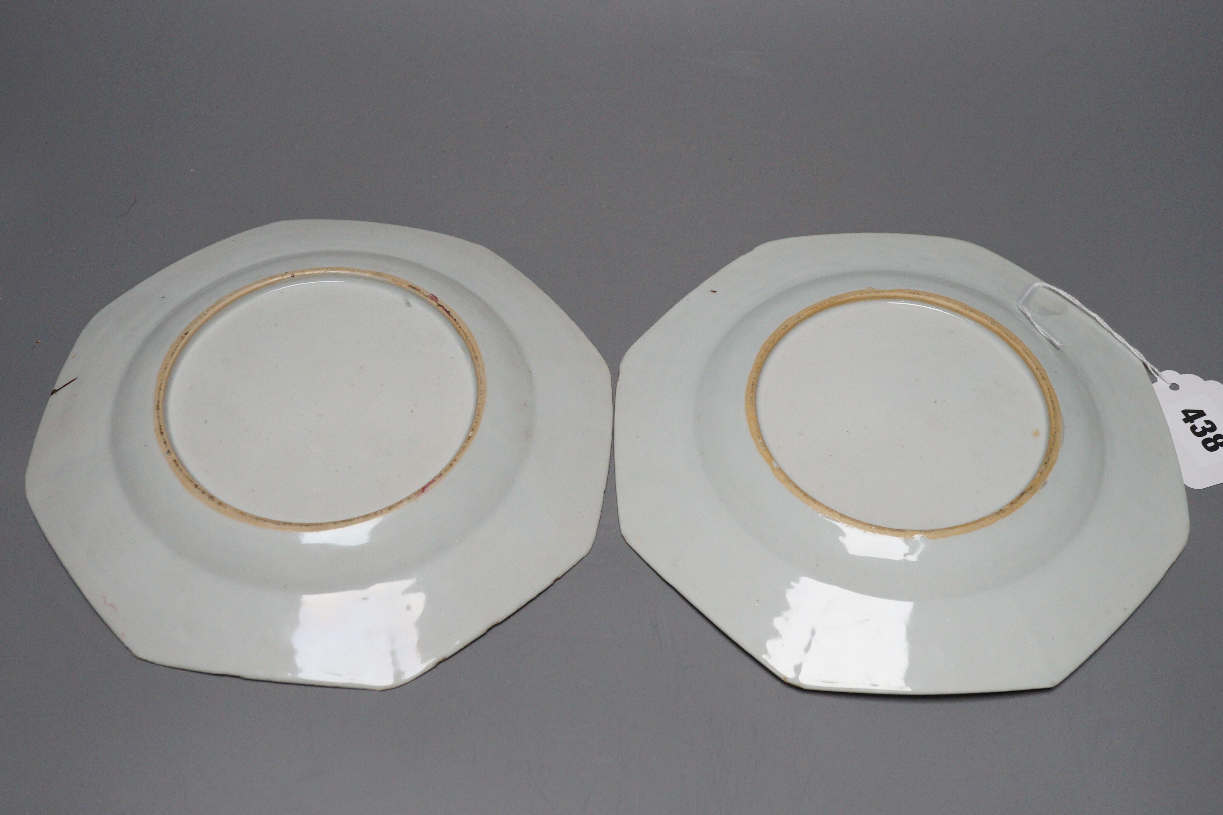 A pair of 18th century Chinese export famille rose octagonal plates, 22cm